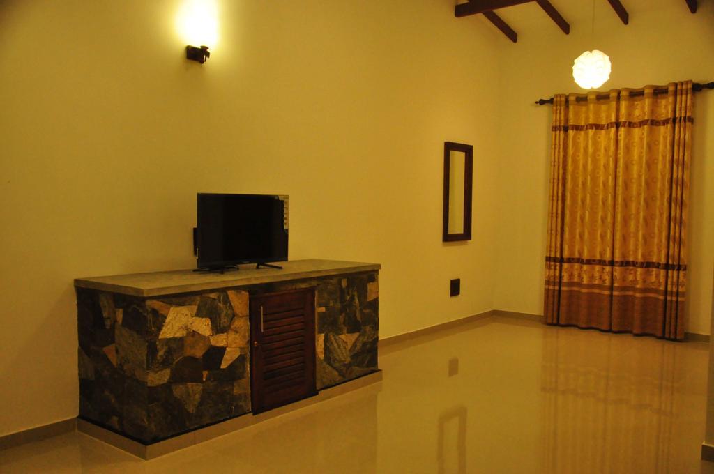 Asantha Guest House Унаватуна Номер фото