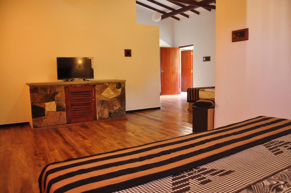 Asantha Guest House Унаватуна Номер фото