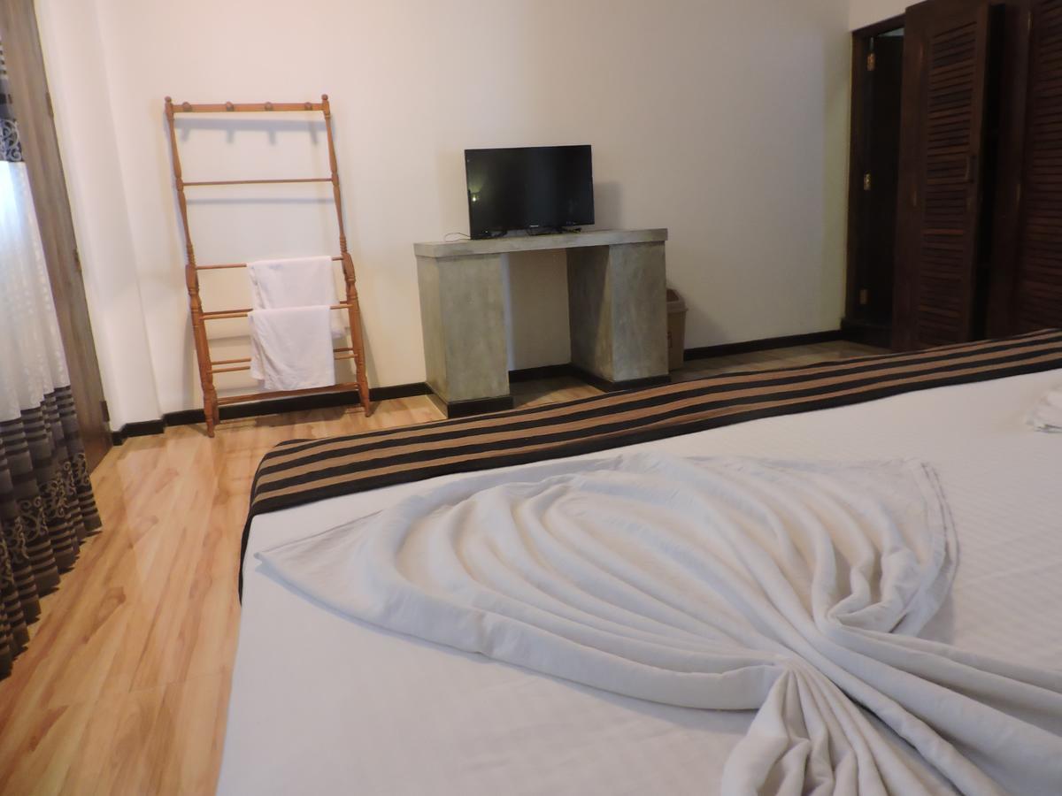 Asantha Guest House Унаватуна Екстер'єр фото