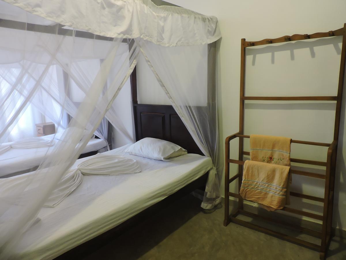 Asantha Guest House Унаватуна Екстер'єр фото